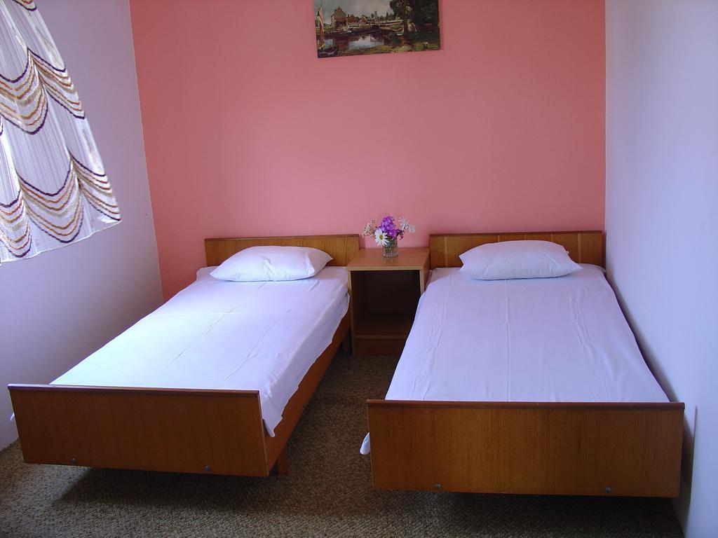 Apartments And Rooms Mirjana Bibinje Szoba fotó