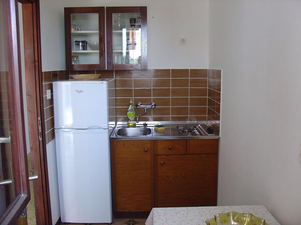 Apartments And Rooms Mirjana Bibinje Kültér fotó