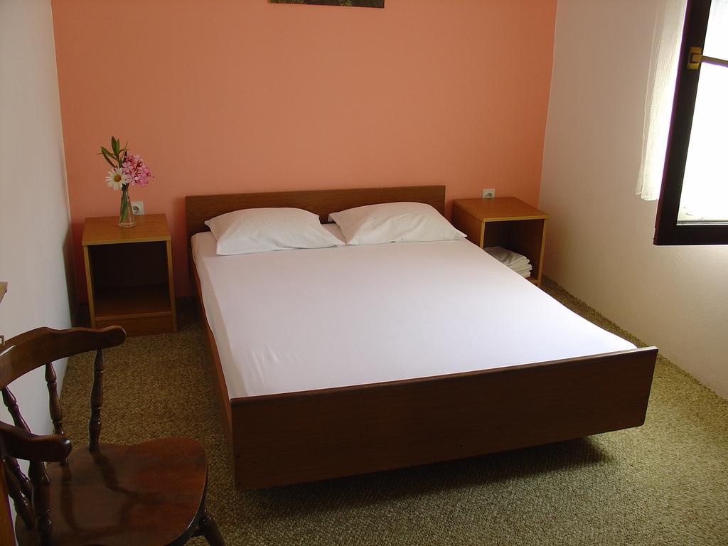 Apartments And Rooms Mirjana Bibinje Kültér fotó