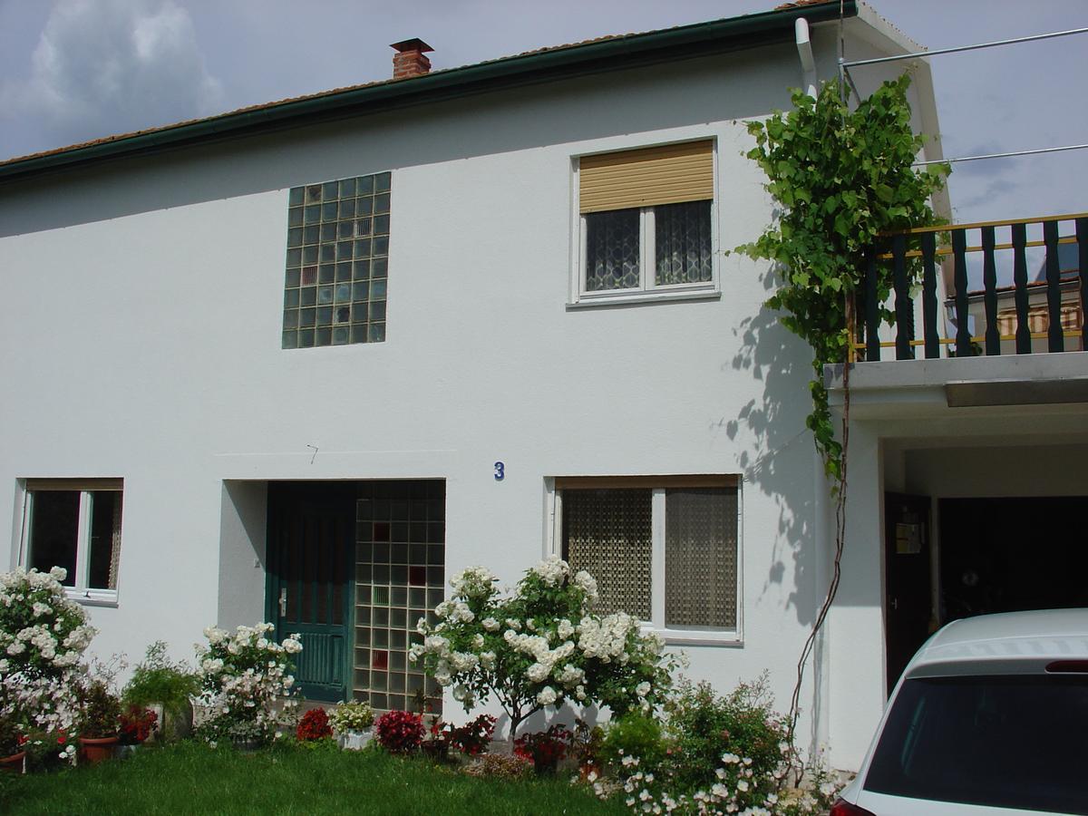 Apartments And Rooms Mirjana Bibinje Kültér fotó